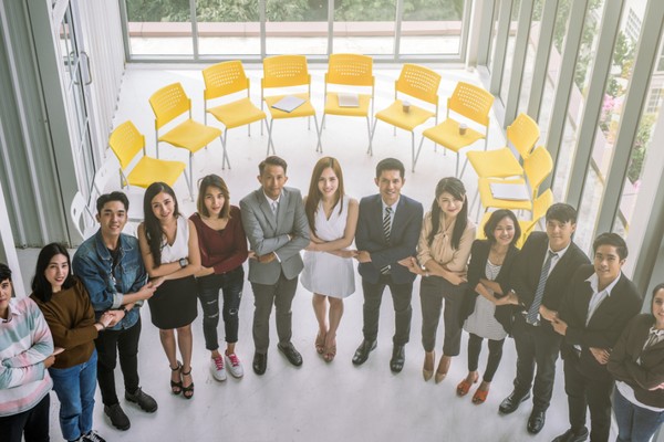 Biểu tượng xác minh tuổi và cờ bạc có trách nhiệm